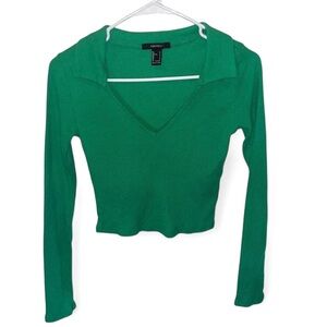 green v neck collared long sleeve top